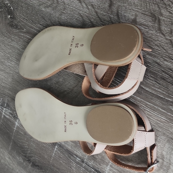 Mercanti Fiorentini Italy Metallic T Strap Leather Strappy Sandals Size 6 - Picture 7 of 8